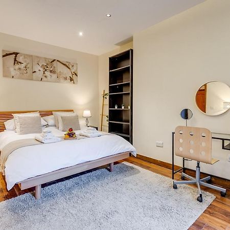 Entire Family Home - 2Bd2Bth Central Earl'S Court Londra Dış mekan fotoğraf