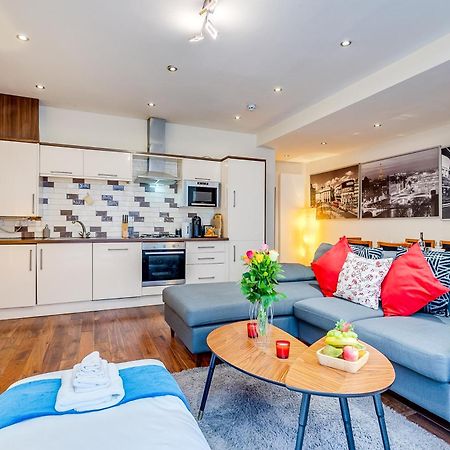 Entire Family Home - 2Bd2Bth Central Earl'S Court Londra Dış mekan fotoğraf