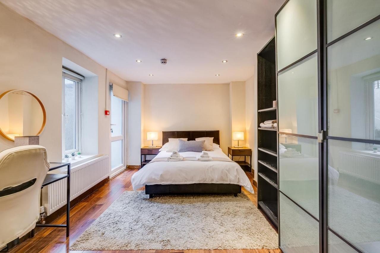 Entire Family Home - 2Bd2Bth Central Earl'S Court Londra Dış mekan fotoğraf