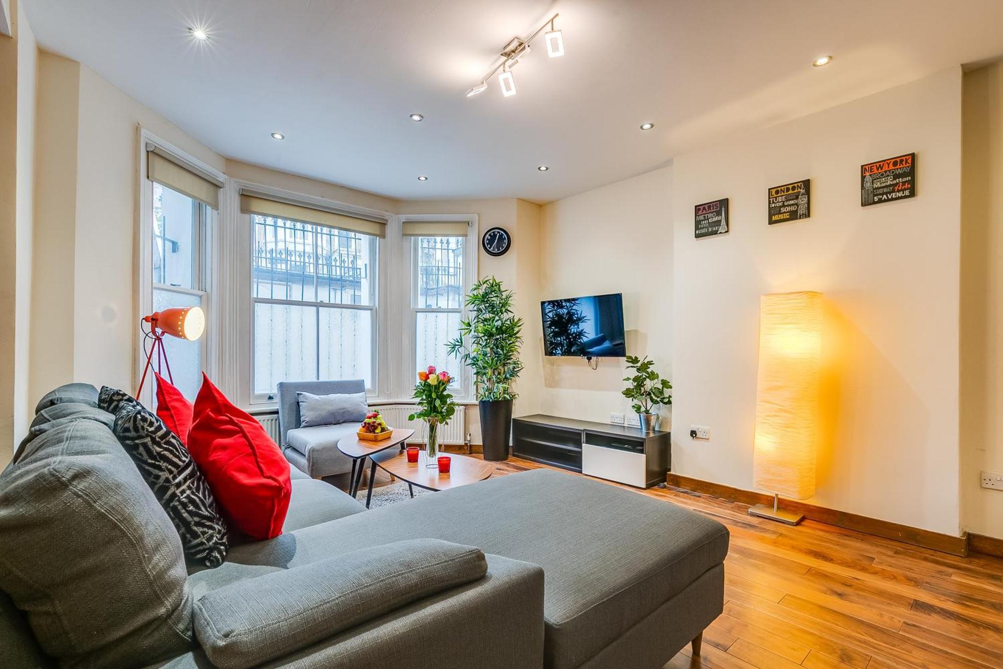 Entire Family Home - 2Bd2Bth Central Earl'S Court Londra Dış mekan fotoğraf